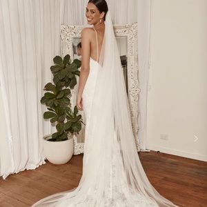 Grace Veil (brand new)